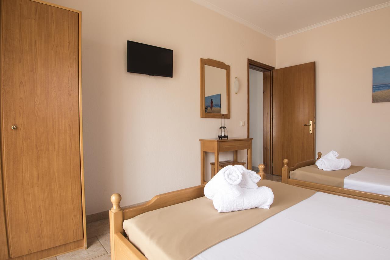 Atira Apart Hotel Олимпиаки-Акти Экстерьер фото