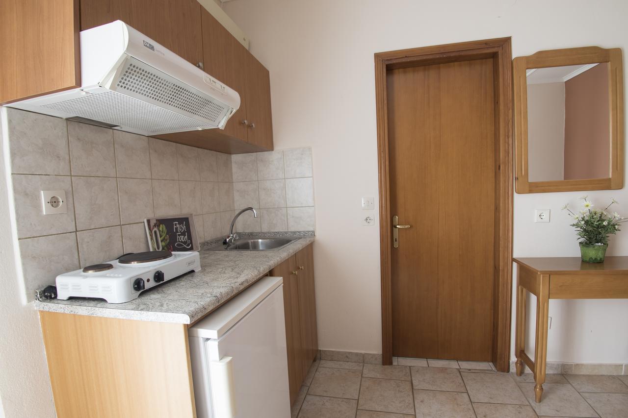 Atira Apart Hotel Олимпиаки-Акти Экстерьер фото