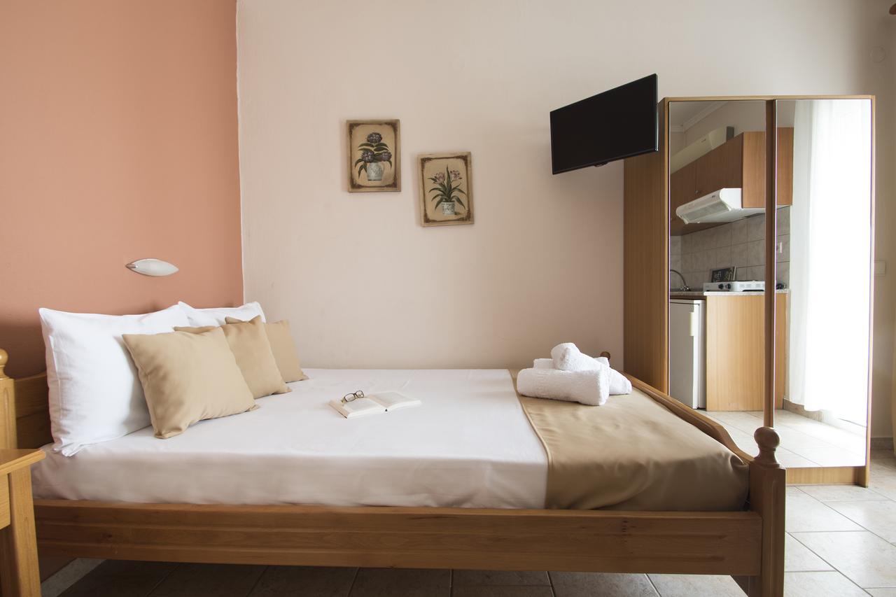 Atira Apart Hotel Олимпиаки-Акти Экстерьер фото